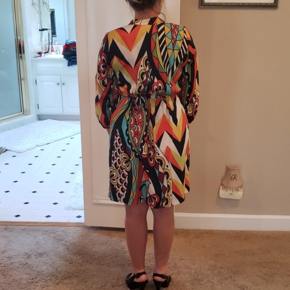 Dress - Picture 3 of 5